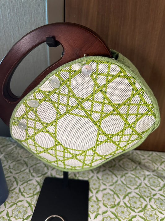 Ann Kaye Green Canning Pattern Bermuda Bag (SELF FINISHING)
