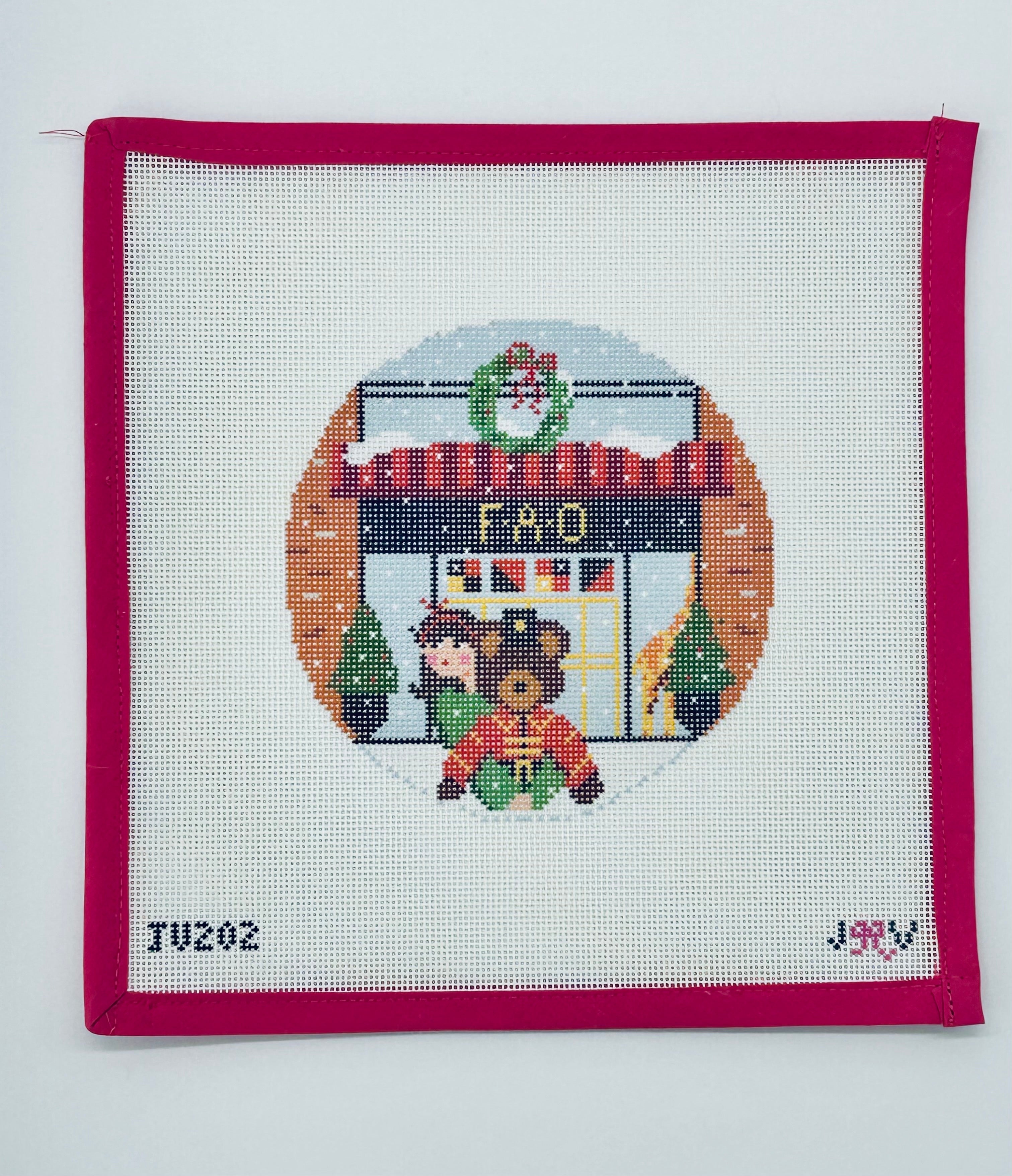 Fao Brunette Round Needlepoint Canvas