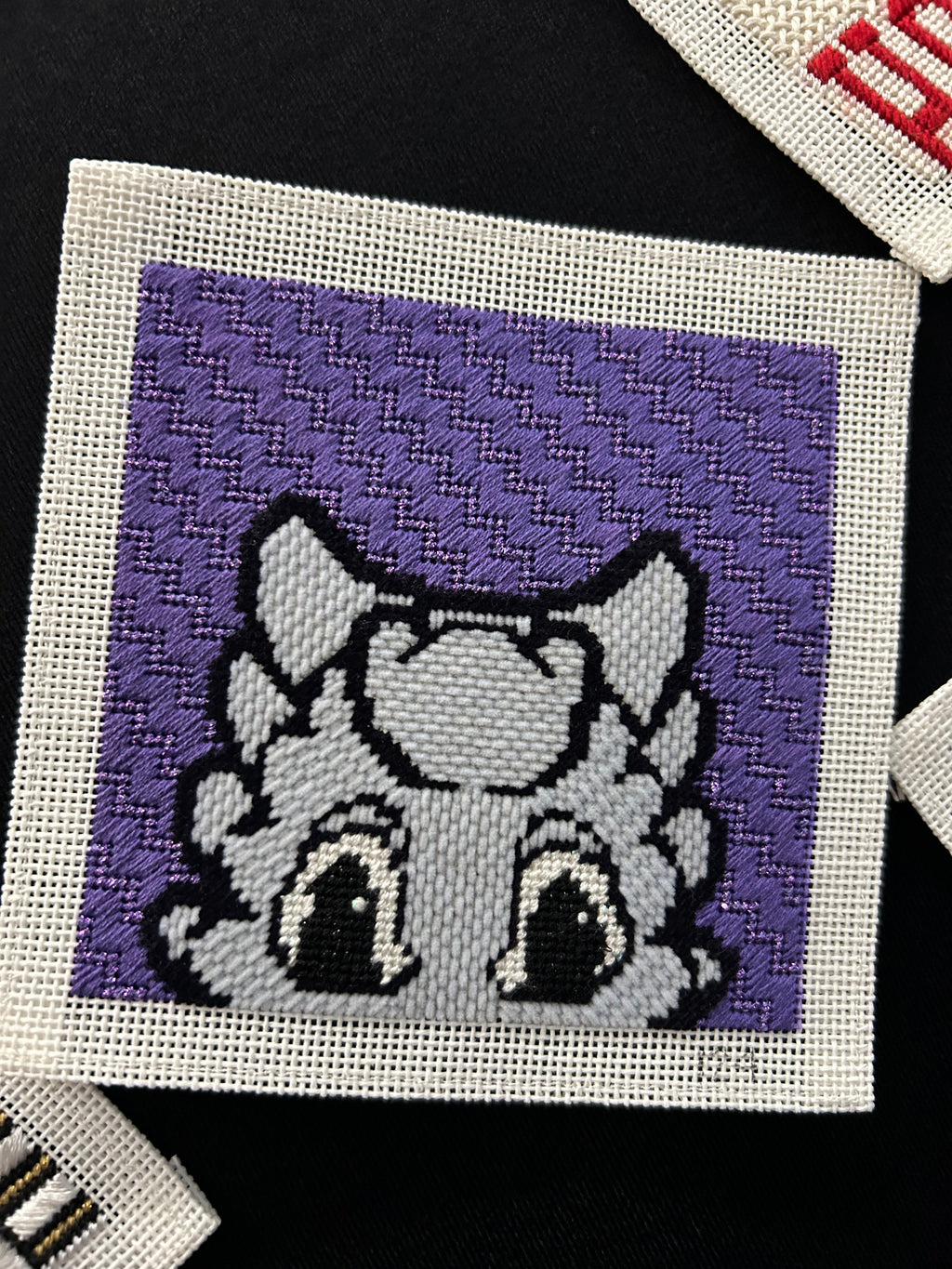 Super Frog Peeper Needlepoint Canvas and Stitch Guide