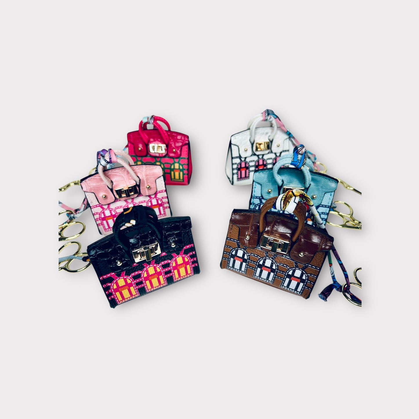 The Leigh-dle Scissors