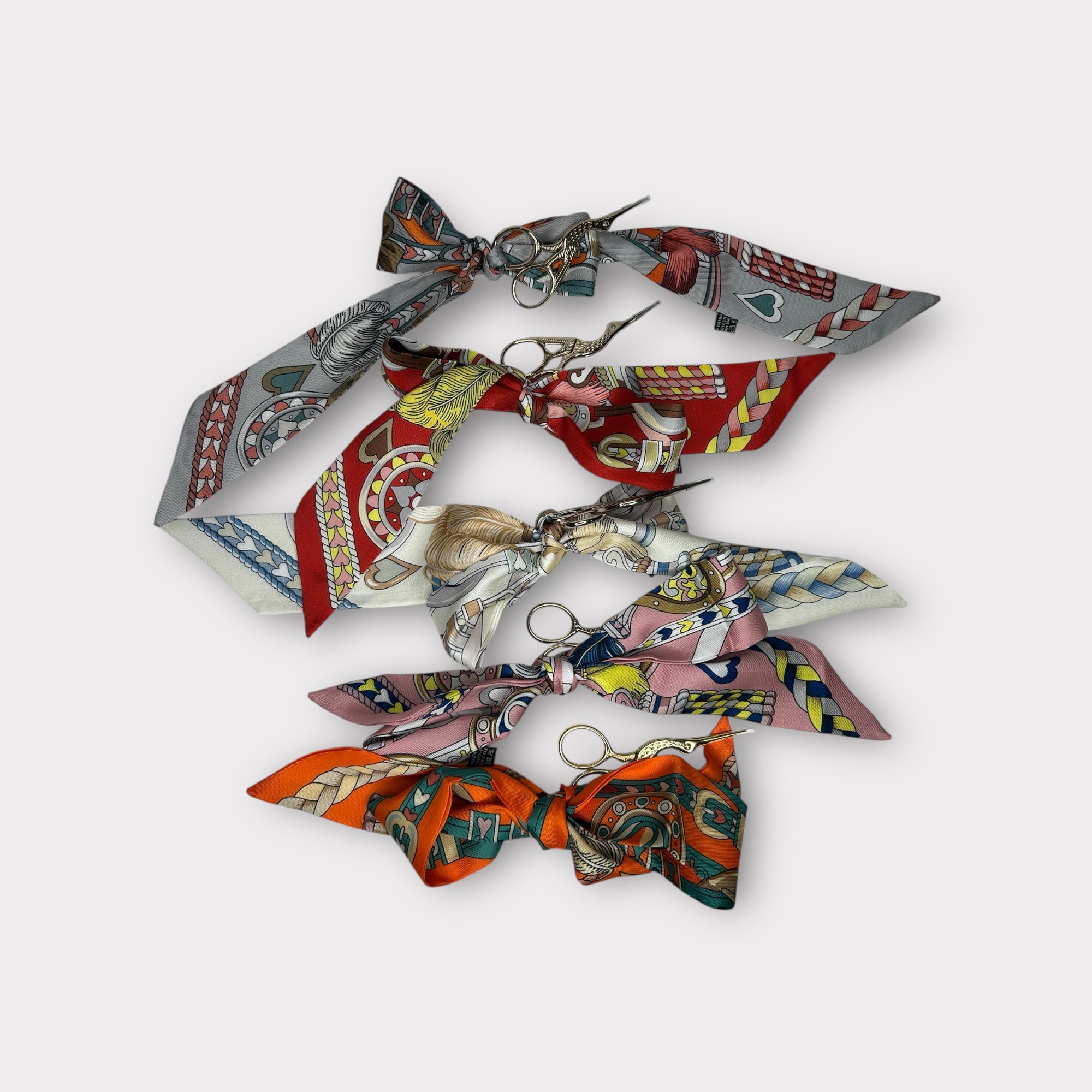 Twill-Leigh Scissor