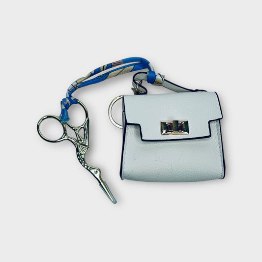 The Stitch & Snip Chic: The Ultimate Fashion Bag Scissor
